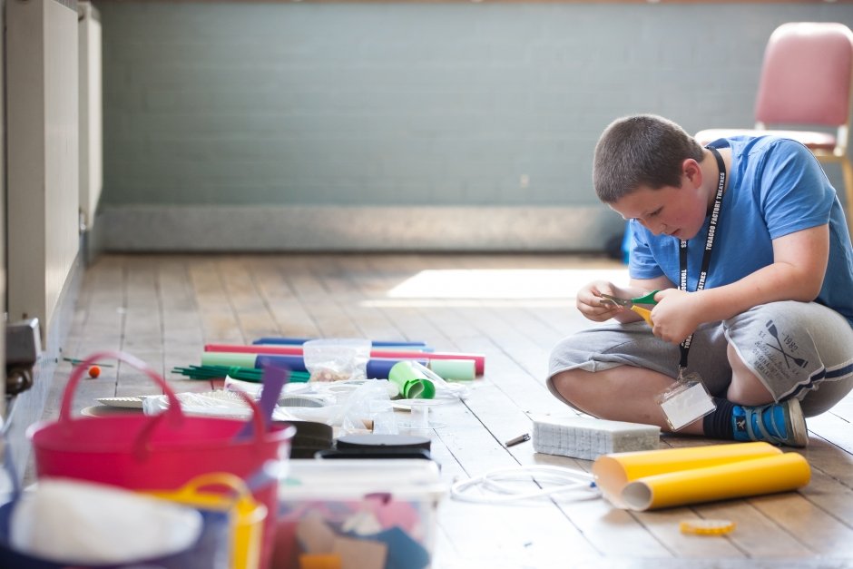 Secondary Schools & FE Colleges