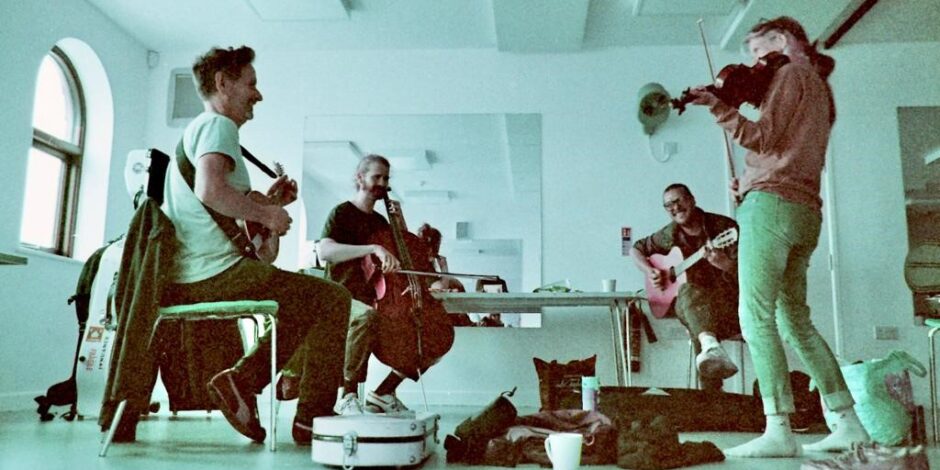 An Evening With Eleven Magpies 2