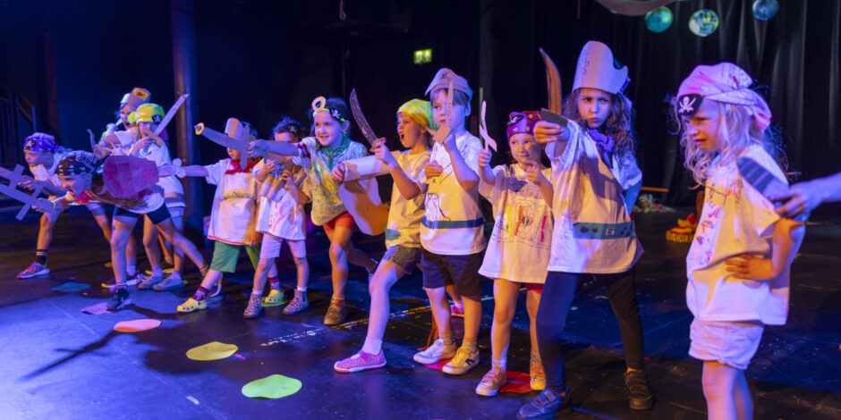 Young Theatre Makers: Halloween Workshop - Ages  4-6
